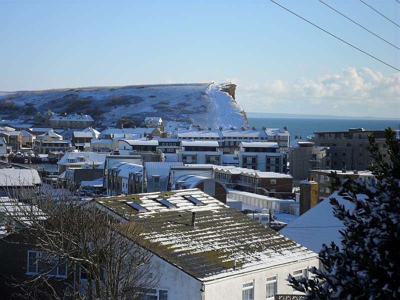 West Bay in the Snow, West Cliff looking to East Cliff