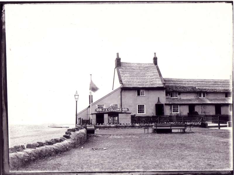 Cottages on East Beach with original thatched roofs